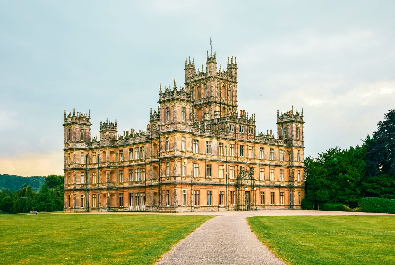 places to photograph Highclere Castle