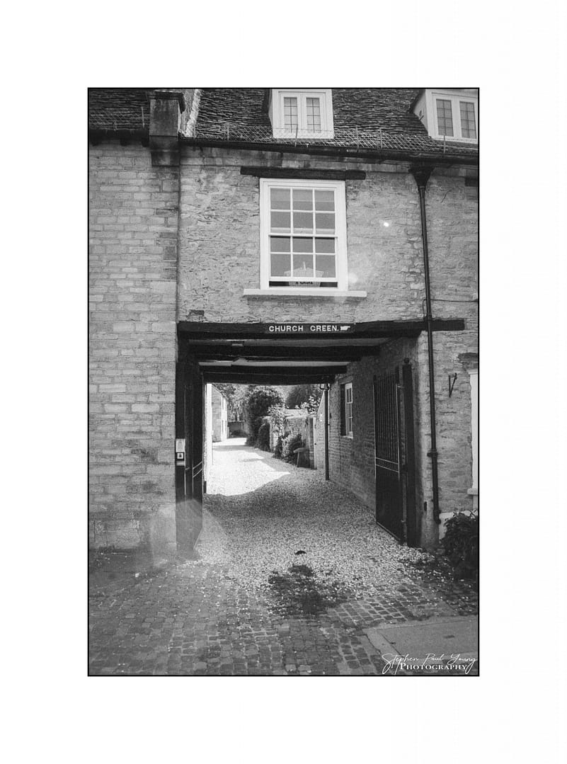 Lomography Lady Grey 400: Capturing Witney: A Spring Day Through the Lens