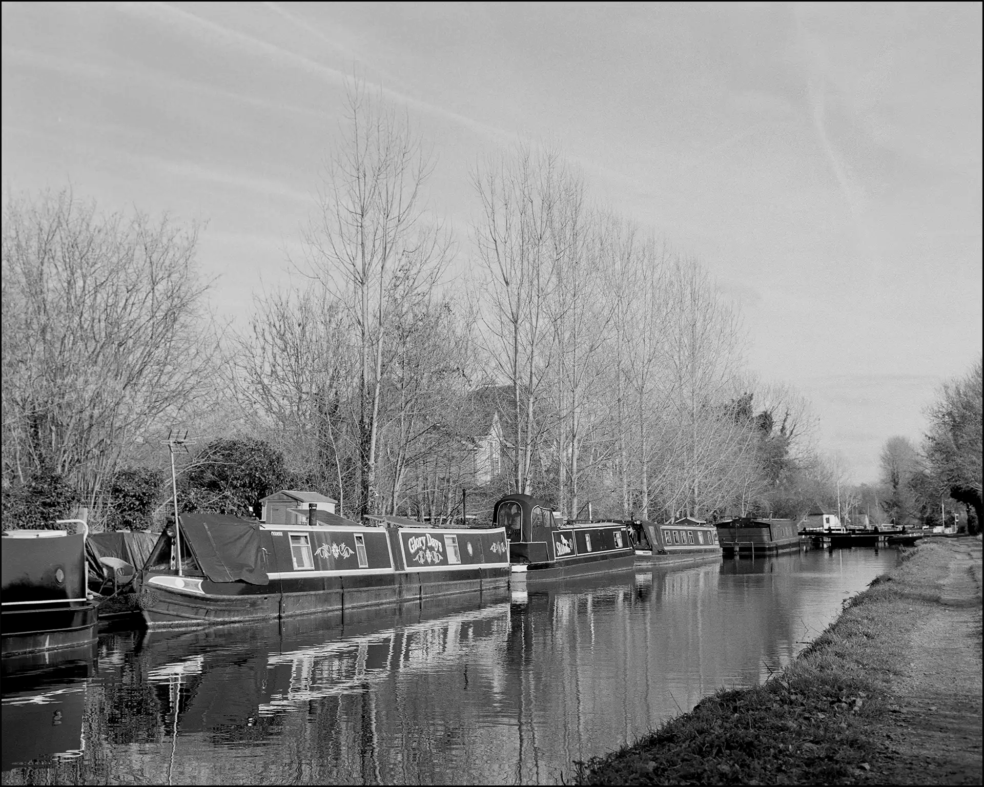 Kentmere Film to record a winters day along the Kennet and Avon Canal.